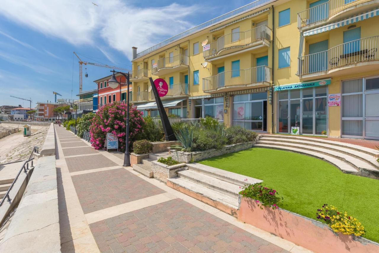 Apartments Gasser - Apartment 1 Каорле Екстериор снимка